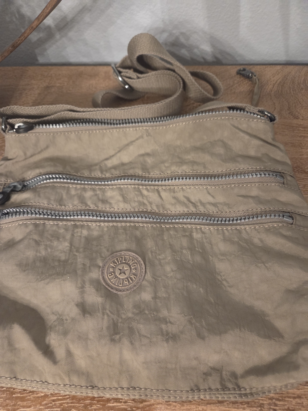 Kipling Women’s Lightweight Crossbody Bag in Khaki